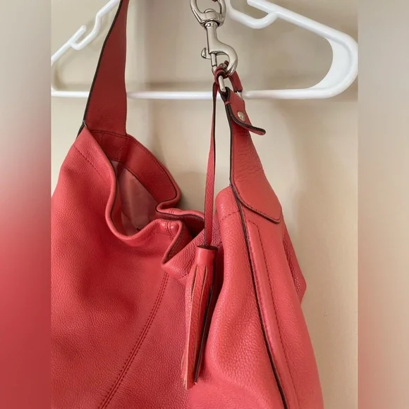 Coach Vibrant Coral Leather Hobo Bag NWOT - Picture 4 of 8